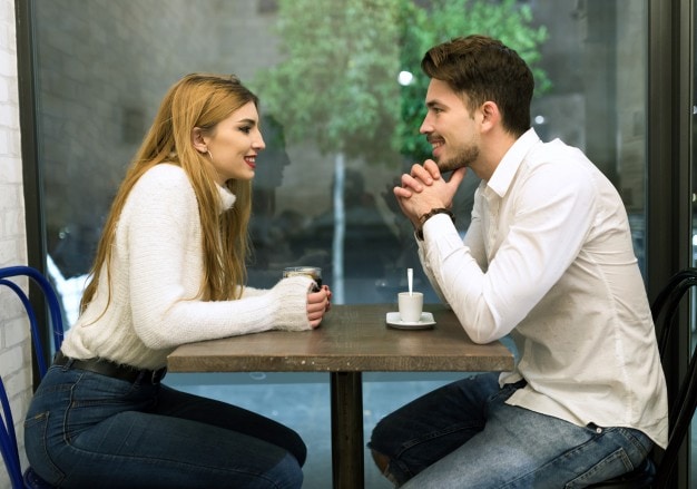 11 Things You Should Do To Impress The One You Like-interaction