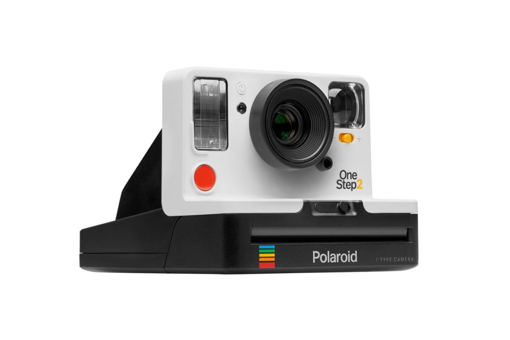 How to Choose a Perfect Gift For Your Fun-loving Girlfriend- polaroid camera