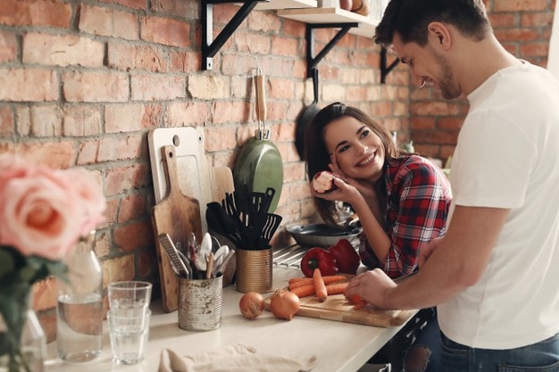 11 wonderful ways to celebrate valentine's day-cooking a meal together
