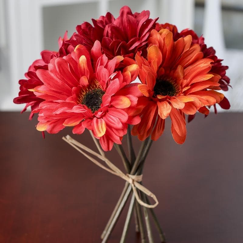 A bunch of Gerberas as the most romantic flowers to give