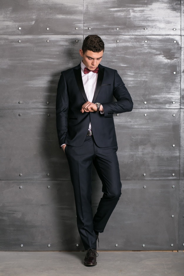 The Ultimate Guide to Dress Up For a Date this Valentine’s [Men Editionman-tuxedo-studio