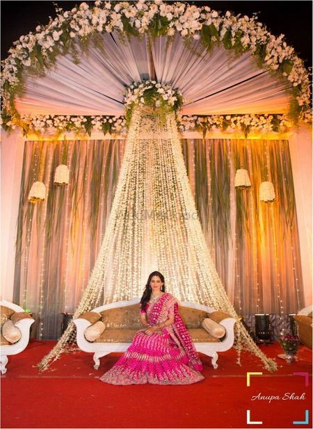 white and pastel backdrop wedding stage decor