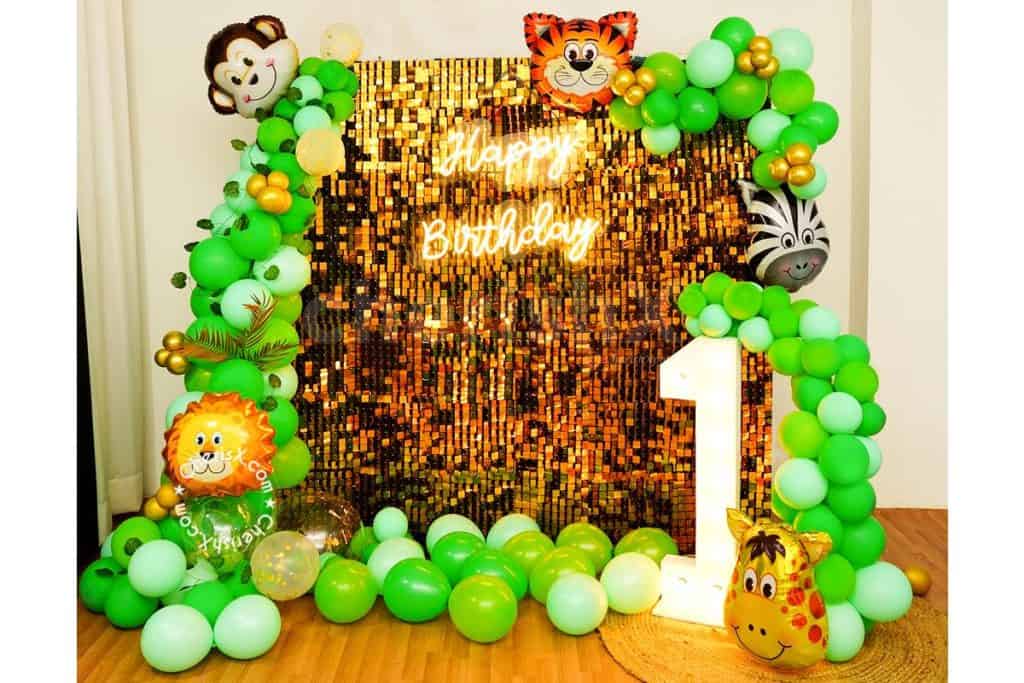 Jungle theme birthday decoration