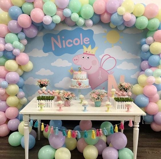 Peppa Pig Theme birthday decoration