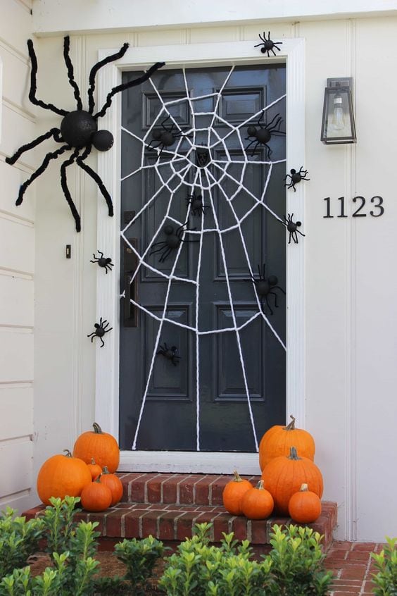 Create a dead Archway For A Halloween Decoration Ideas Party