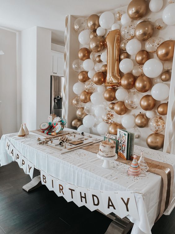 First birthday party theme