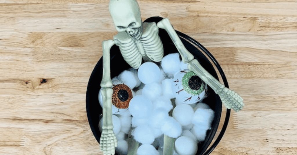 DIY skeleton bowl 