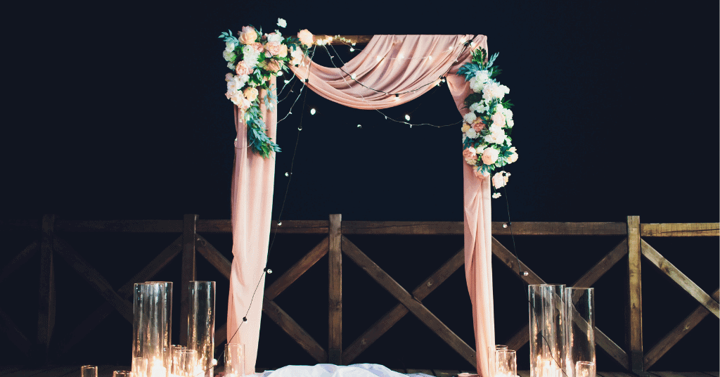 Outdoor Engagement Decoration With Wooden Floral Frame